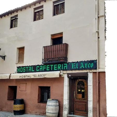 Hostal El Arco Almazán Eksteriør billede